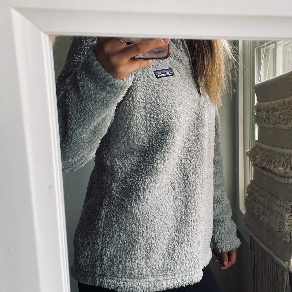 Grey Patagonia Los Gatos 1/4 Zip. - Picture 3 of 4